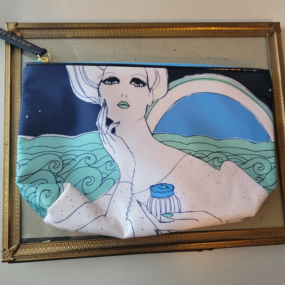 Estee Lauder Cosmetic Case ~ Travel ~ Storage ~ Organization ~ Mod Lady Image ~